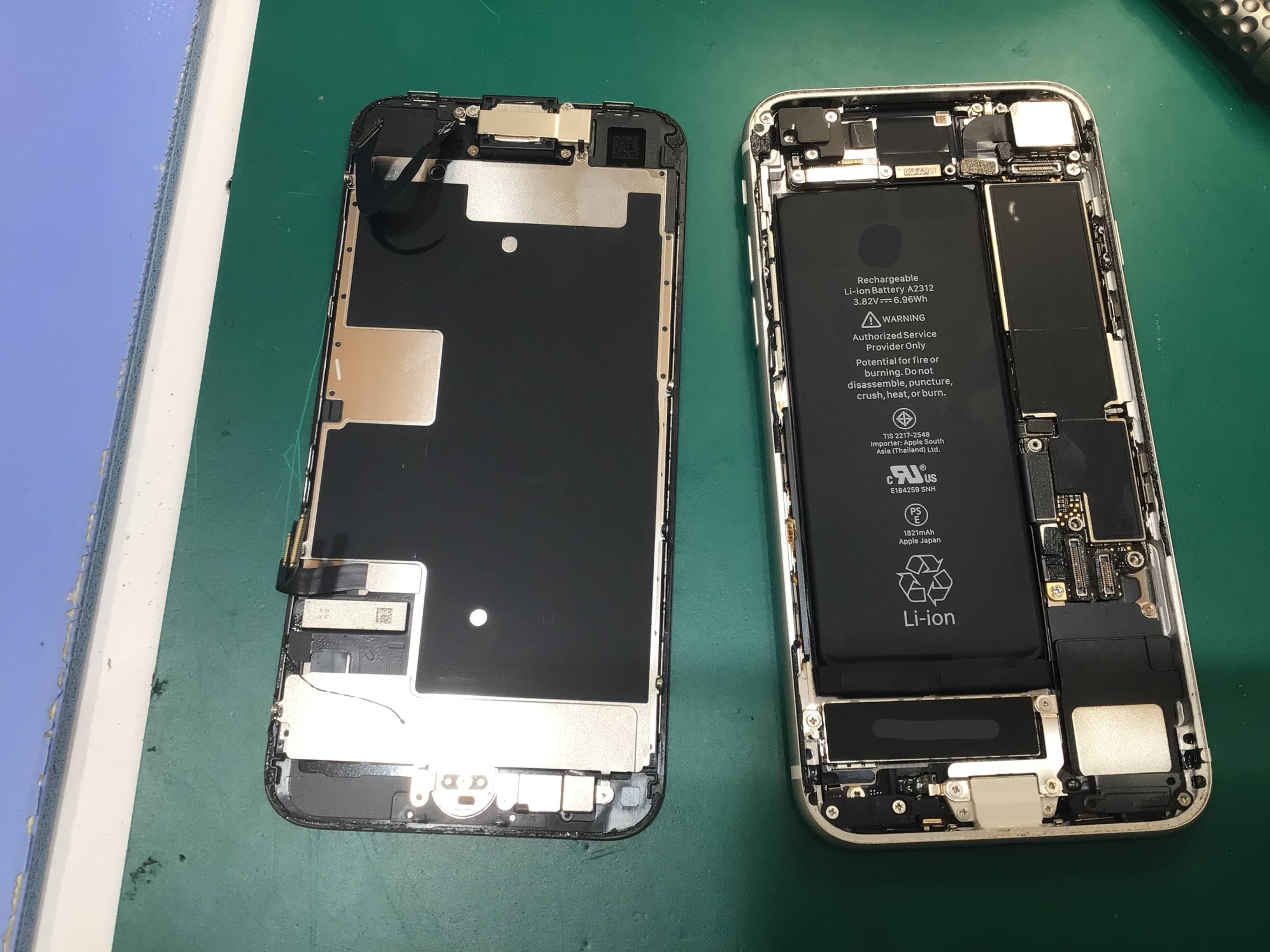 【イーアス高尾】iPhoneSE2のバッテリー交換（データそのまま！）｜電池がすぐ減る症状を最短60分で改善